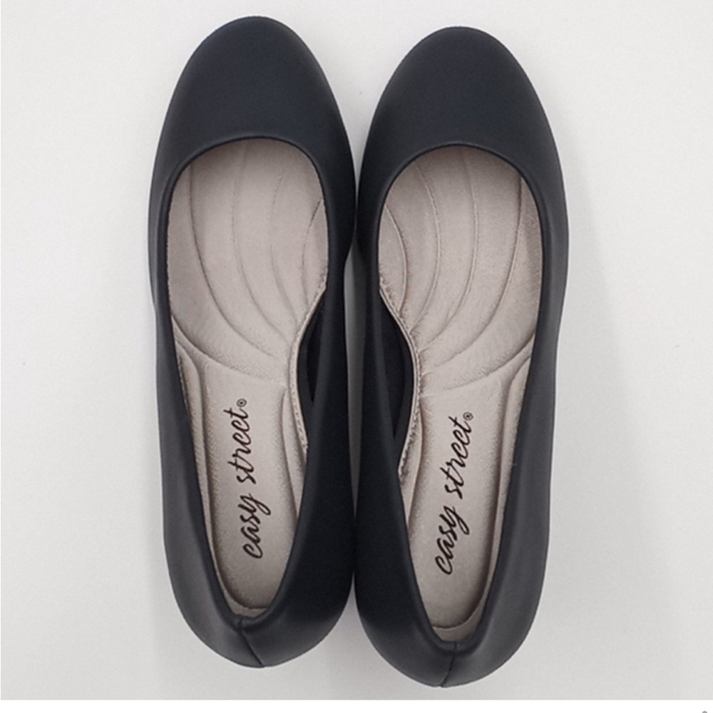 Easy Street Proper‎ Block Heel Pumps Navy Blue 5.5M
